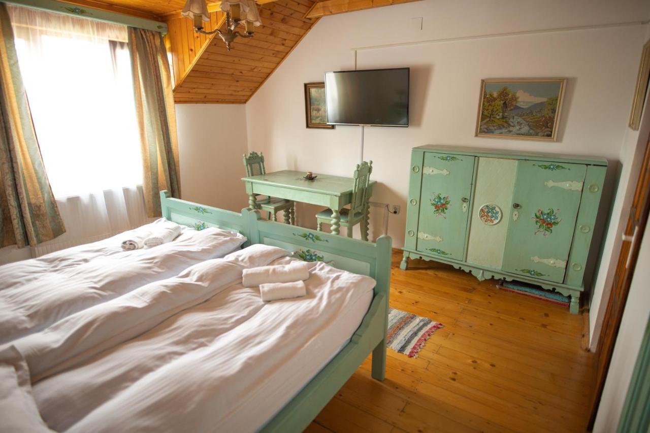 Pensiunea Sachsenhof Bagaciu Экстерьер фото